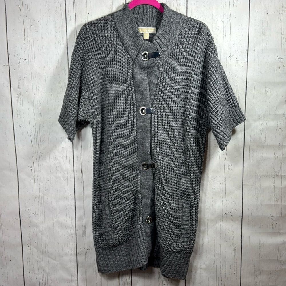 Michael Kors Grey Short Sleeve Toggle Chunky Knit Cardigan L Cozy Minimalist